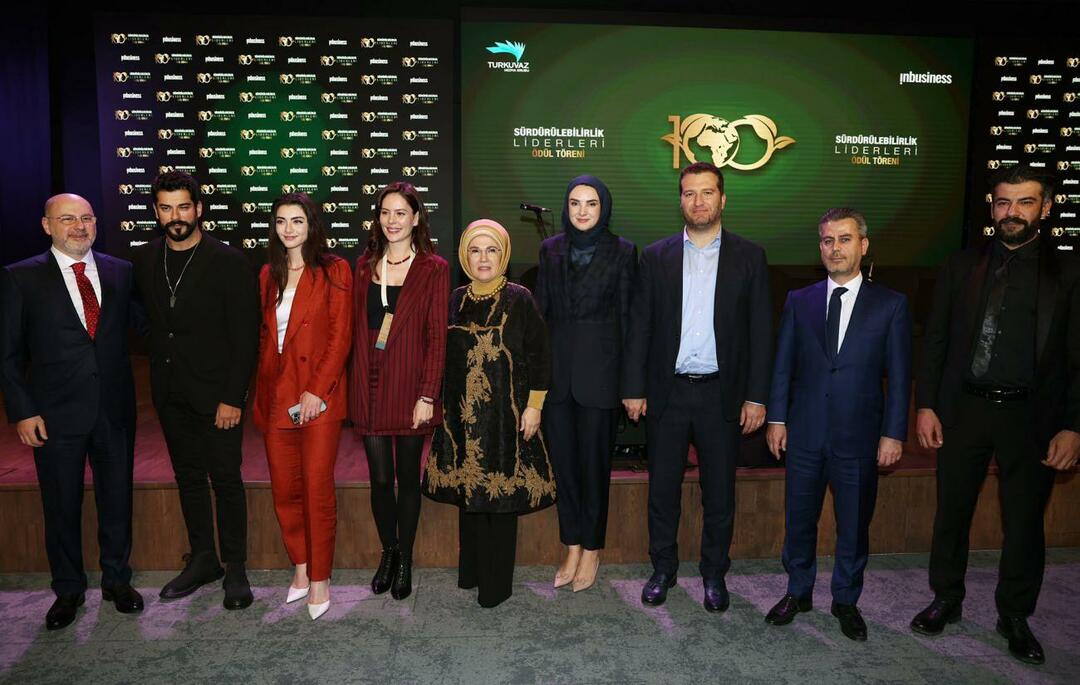 Емине Ердоган се срещна с играчите на Фондация Осман на Sustainable Century Summit