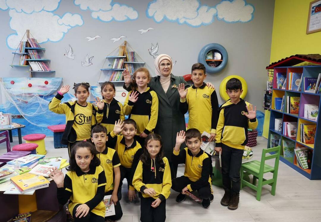 Емине Ердоган се срещна с деца в Анкара