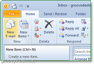 отворете Office Outlook 2010 и след това щракнете върху новия бутон на имейла от лентата на дома
