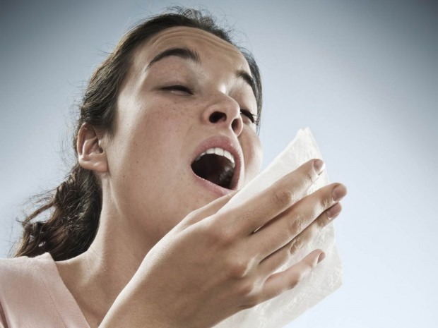 симптоми на алергичен ринит