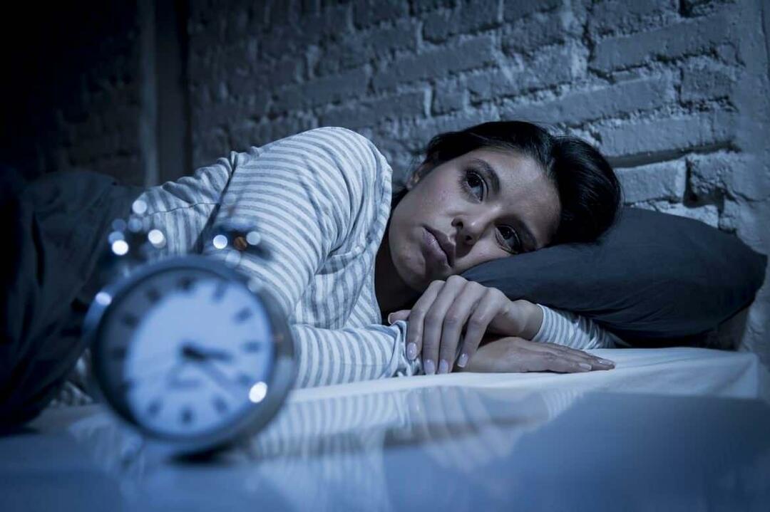 как да решим проблема с безсънието