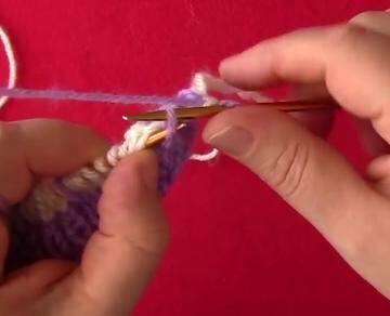 Практично плетене на рибена кост с шишчета