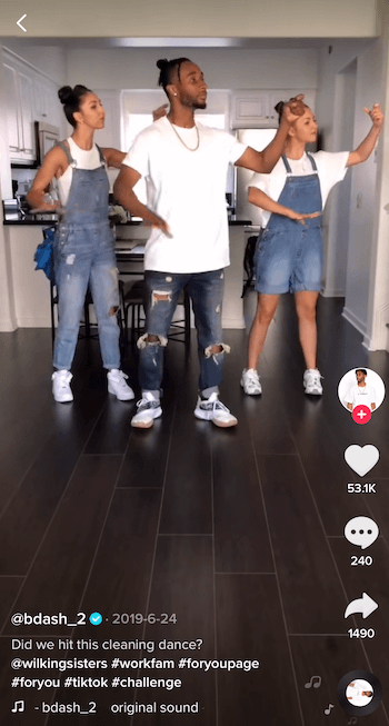 Видеоклип на TikTok предизвикателство с трима души, които танцуват