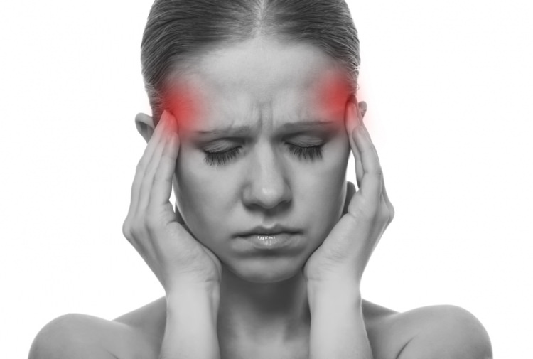 Как преминава мигренозната болка? Билкови разтвори за мигрена