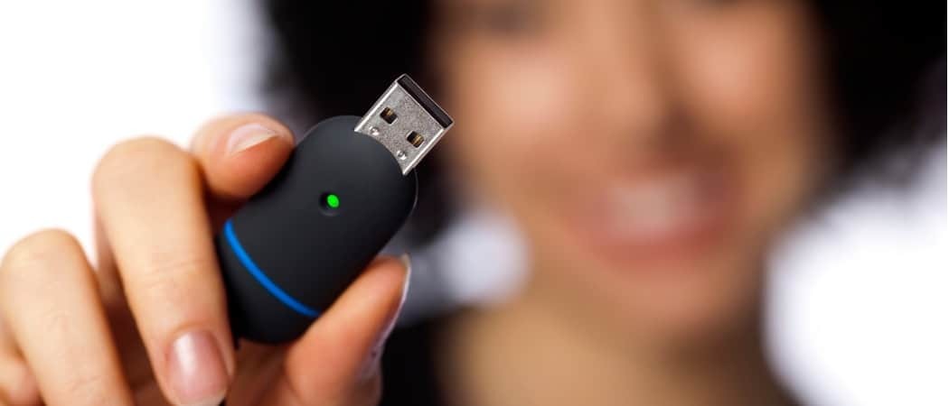 Как да създадете Windows 10 USB устройство за възстановяване