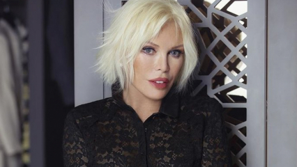 Предпазни мерки за Корона в луксозната вила на 700 звезди на Superstar Ajda Pekkan