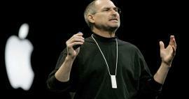 Чехлите на основателя на Apple Стив Джобс са на търг! Продадена на рекордна цена