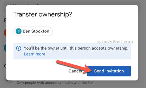 Изпратете покана за прехвърляне на собствеността в Google Документи