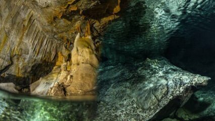 Къде е водната пещера в Хатай? Хата водна пещера разполага с ...