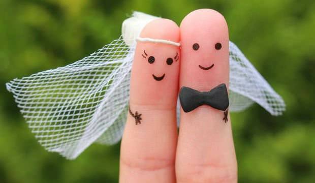 Броят на женените двойки поради епидемията е спаднал до най-ниското ниво от 20 години