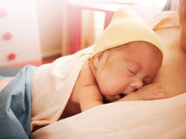 Време и честота на кърмене на новородено