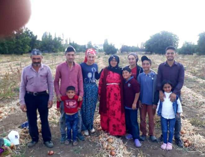 Хикмет Карабулут и нейното семейство