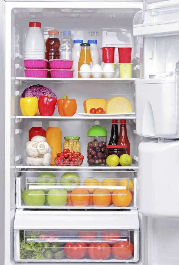 Коя храна се поставя на кой рафт на хладилника