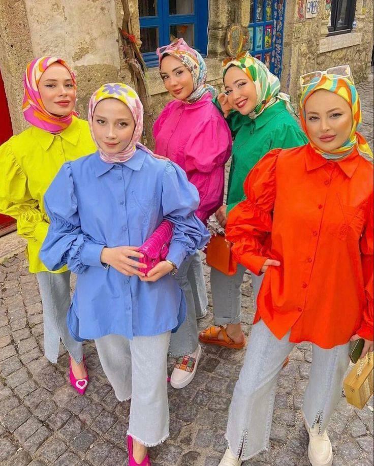 Хиджаб контрастен цвят мода