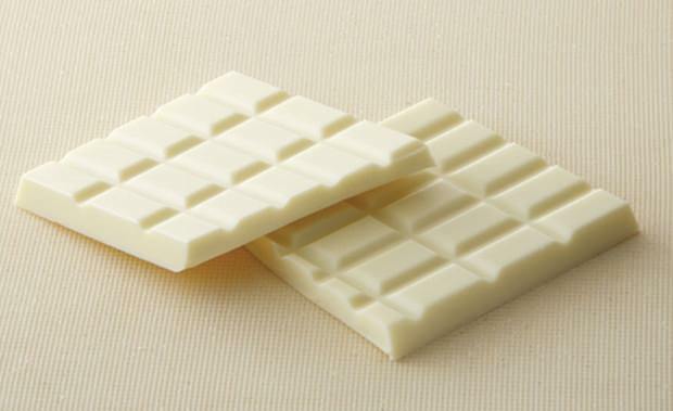 Какви са вредите от белия шоколад? Белият шоколад истински шоколад ли е?