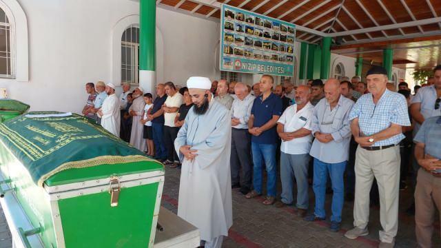 Погребението на Ахмет Дженгиз