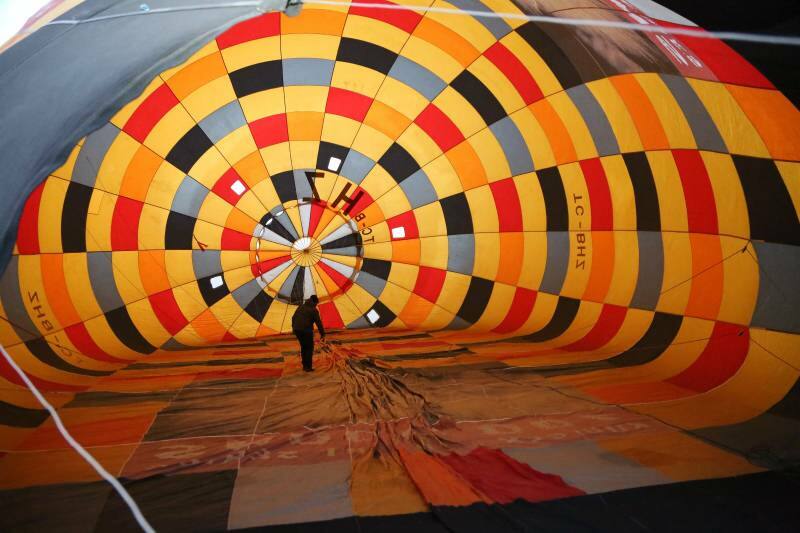 Първи снимки от балонния туризъм в Орду