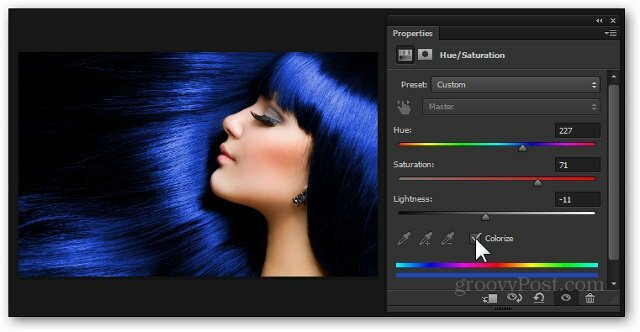 синя боя за коса фотошоп коригиращ слой оттенък наситеност добавете урок за ефект
