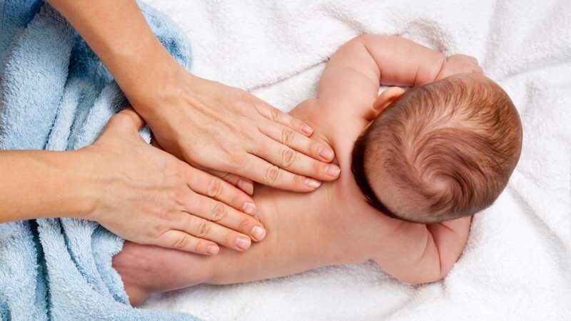Как да използвам супозитории при бебета? Използване на супозитории и зехтин при запек