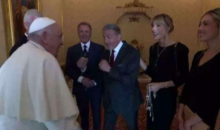 Интересен диалог между Силвестър Сталоун и папа Франциск