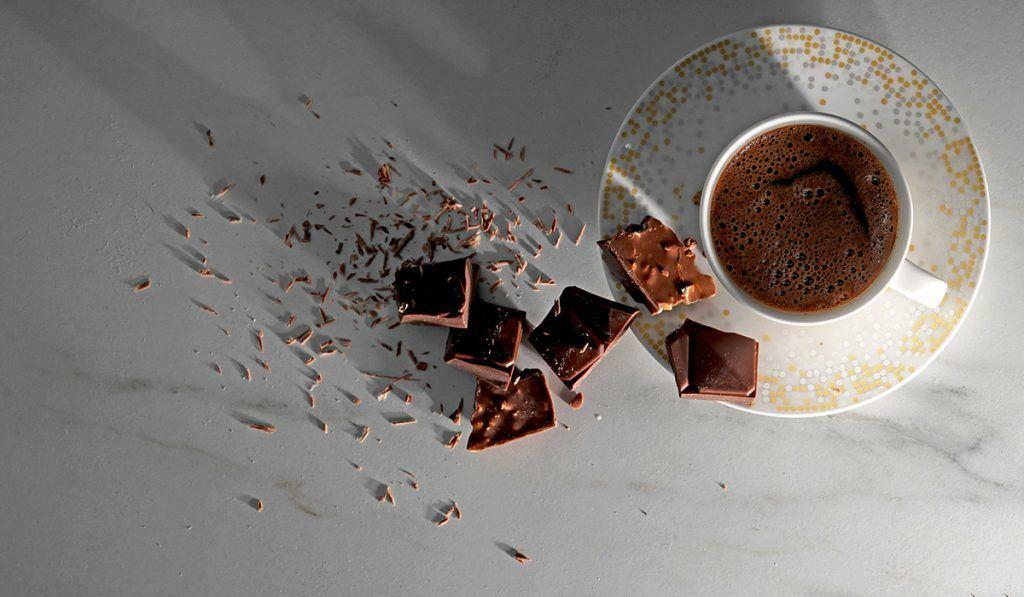 Дует от шоколад и турско кафе