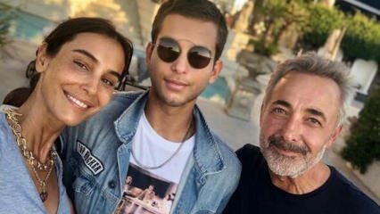Арзум Онан сподели снимката на сина си Кан и съпругата му Мехмед Аслантун