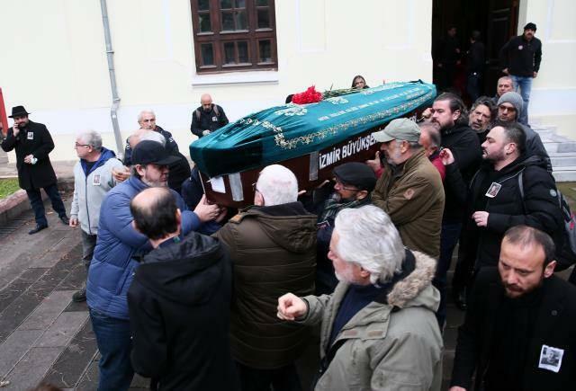 Тялото на Левент Гюнер е погребано в старото гробище Борнова