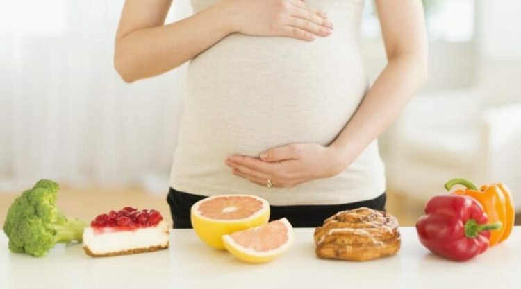 Трикове на хранене по време на бременност