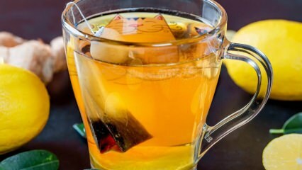 Лесно отслабена смес от зелен чай и минерална вода