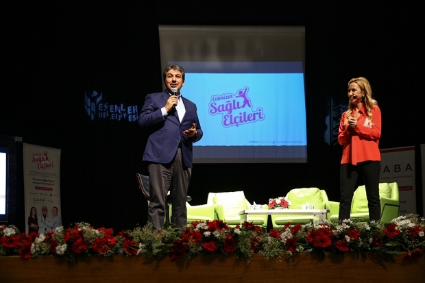 „Мустафа Сандал“ участва в събитието на жени от Esenler