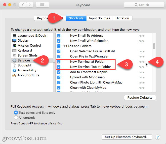 Щракнете върху None, за да добавите пряк път към услугата New Terminal at Folder на Mac