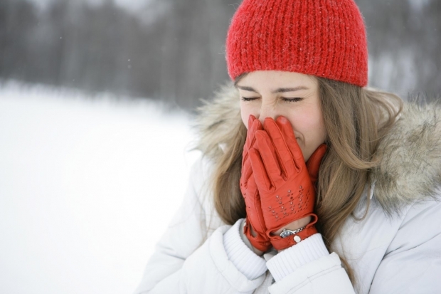 човек със студена алергия е засегнат от два пъти повече настинка от нормален настинал човек