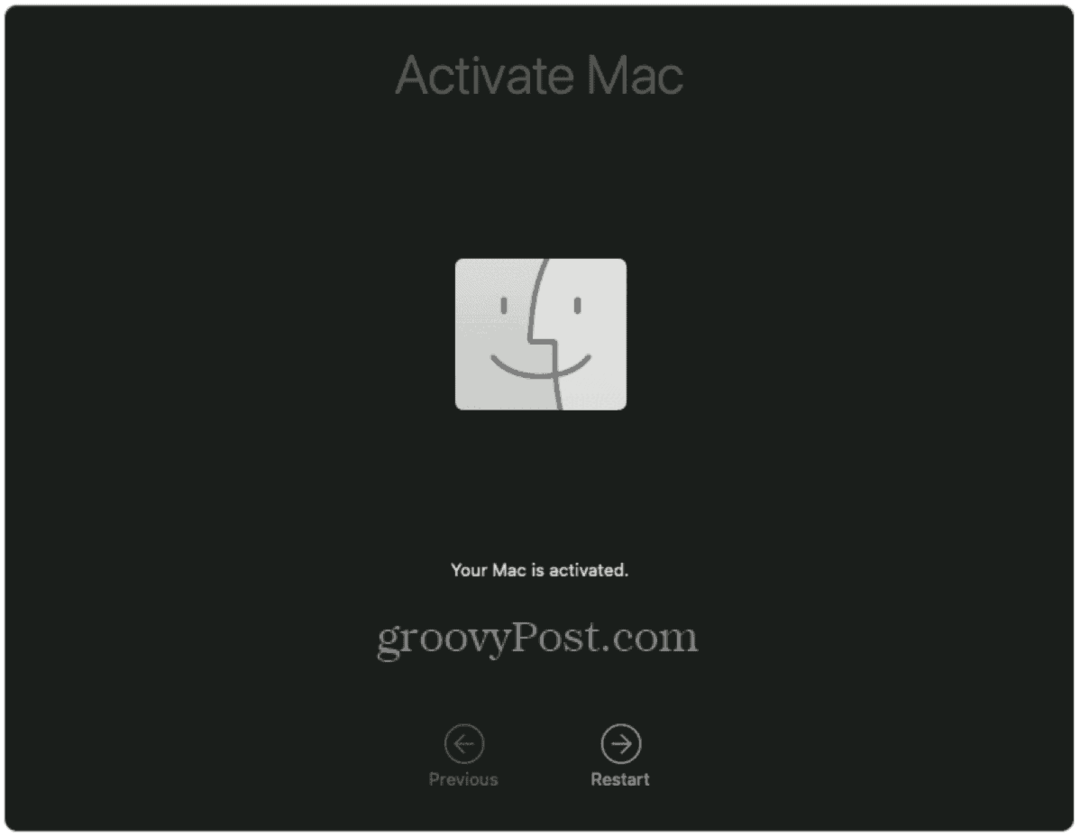 Чисто Инсталиране на macOS Монтерей активиране на Mac