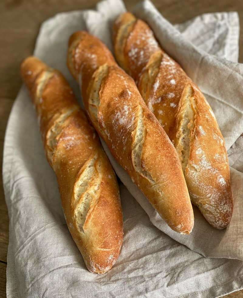Как да си направим най-лесния хляб с багети? Съвети за френски багет хляб