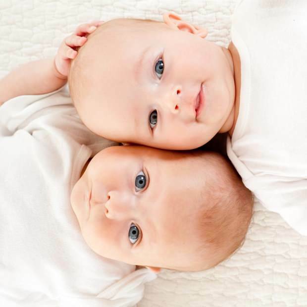 Какви са симптомите на бременността близнаци?