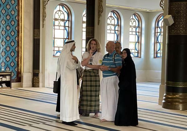 Туристите в Катар се срещат с красотите на исляма