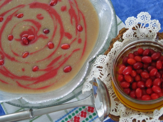 рецепта за супа от червена боровинка