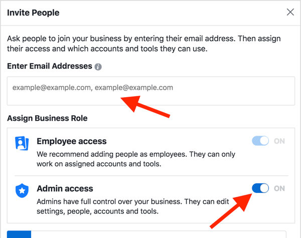 В изскачащото поле Invite People изберете Admin Access и въведете вашия имейл адрес в текстовото поле. 