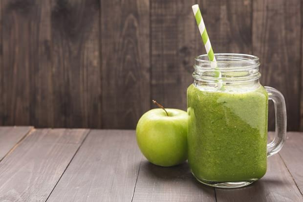 Какви са ползите от зелените ябълки? Ако пиете редовно сок от зелена ябълка и краставица ...