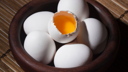 Какви са ползите от пиенето на сурови яйца? Ако пиете сурово яйце на седмица ...