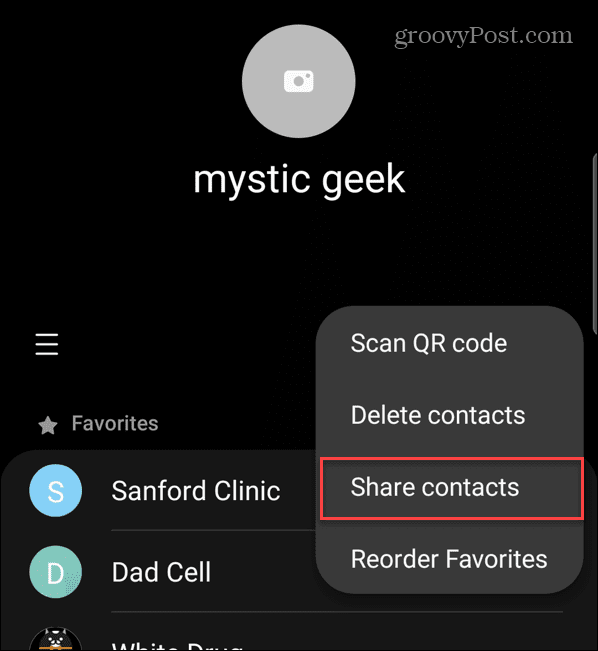 Прехвърляне на контакти от Android към Android