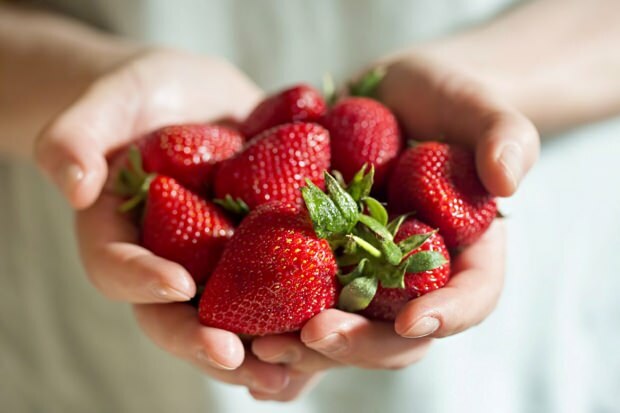 ползи от ягоди за кожата