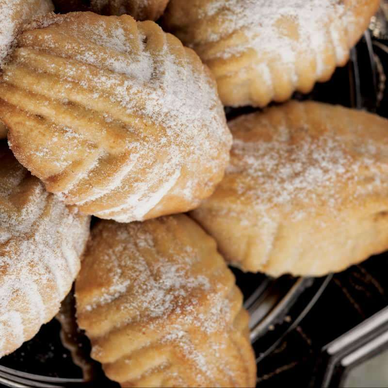 Как да си направим най-лесните бисквитки за дати? Подготовка на арабски продукт и съвети