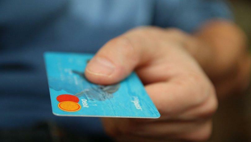 Как да кандидатствате за възстановяване на таксата по кредитна карта