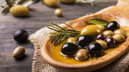 Какво може да се направи, за да се предотврати омекването на домашните маслини? Как да запазите маслините за дълго време