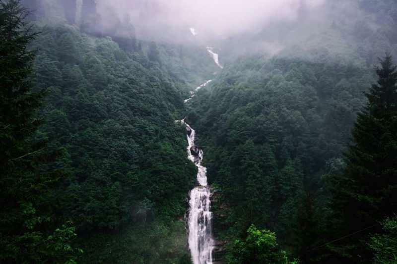 Сцени от водопада Гелинтюлю