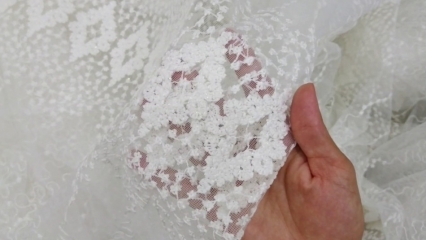 Намерен е методът, който прави завесите като сняг! Как се мие завесата?