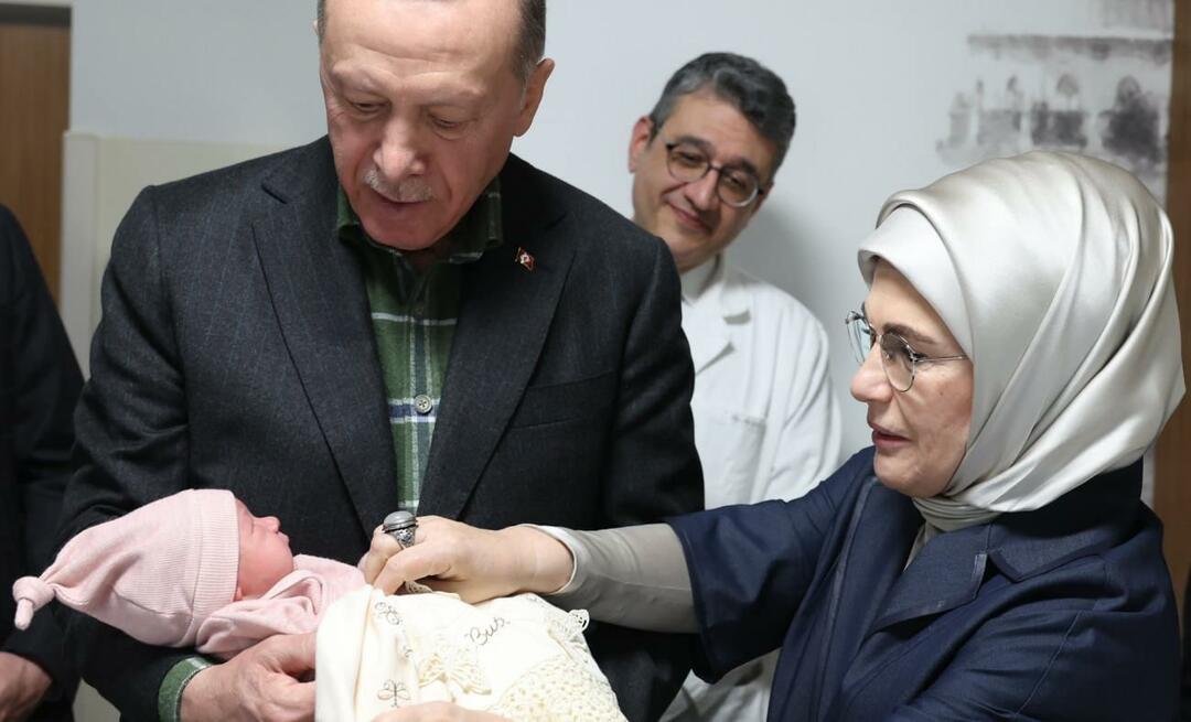 Президентът Ердоган и съпругата му Емине Ердоган посетиха жертвите на земетресението