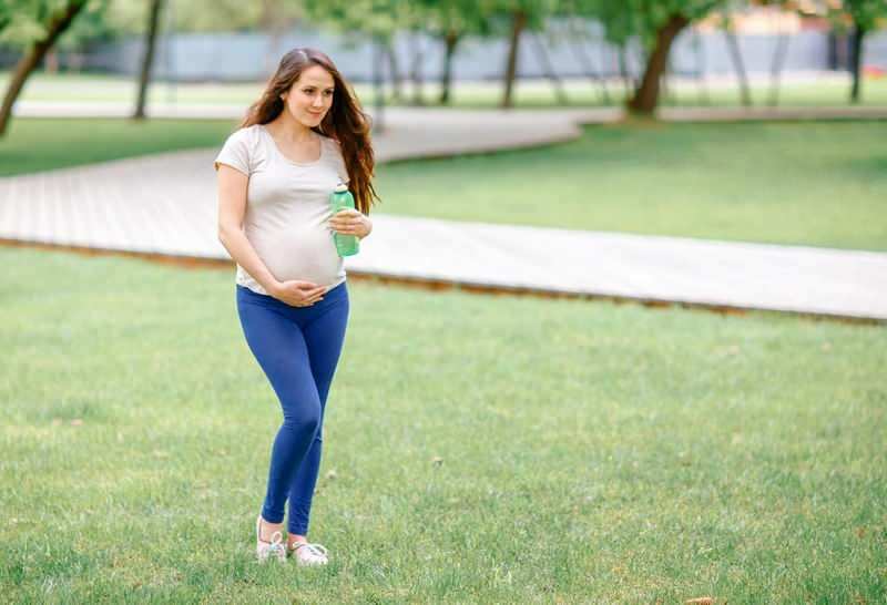 Ходене по време на бременност