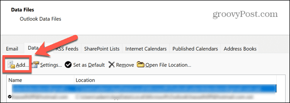 Outlook добавете файл с данни